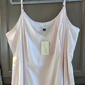 NWT! Universal Thread Soft Pink Spaghetti Strap dress with Pockets!